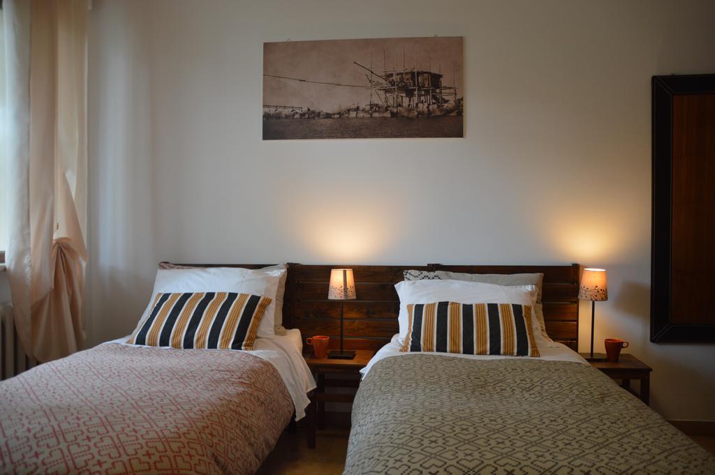 B&B In Villa ชิวิตาโนวา มาร์เค ภายนอก รูปภาพ